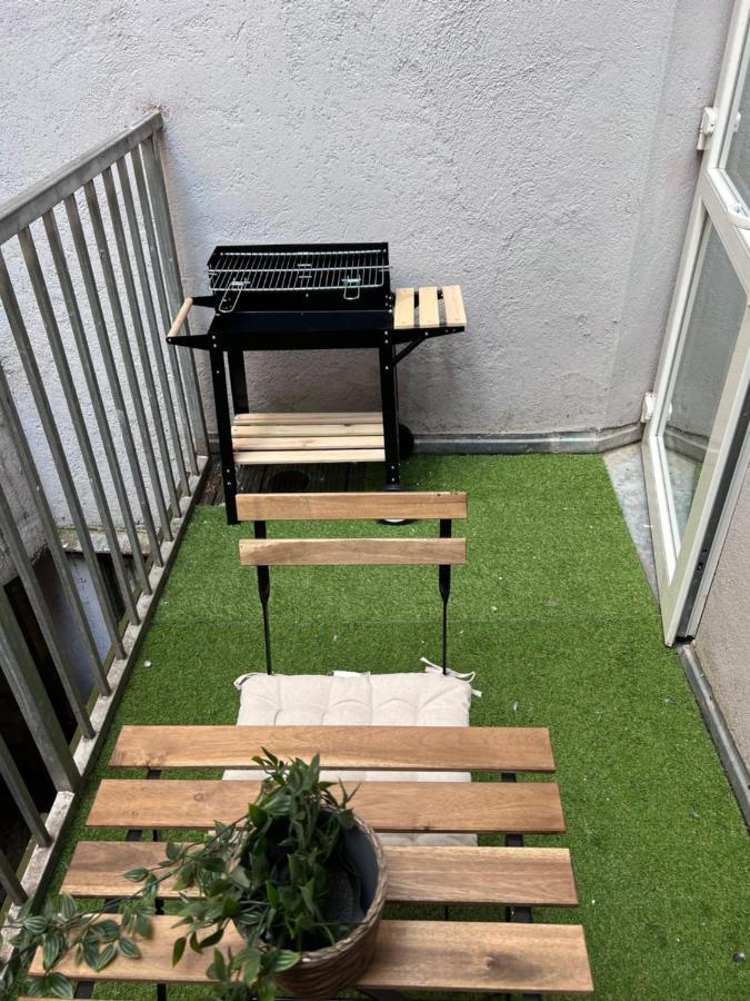 Cozy Market-Square Retreat Located In The Heart Of The 10Th District Vienna Luaran gambar