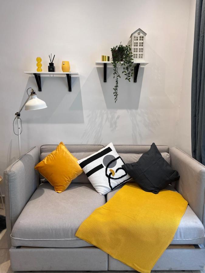 Cozy Market-Square Retreat Located In The Heart Of The 10Th District Vienna Luaran gambar